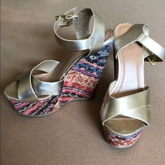 Colorful wedges - Picture 3 of 4